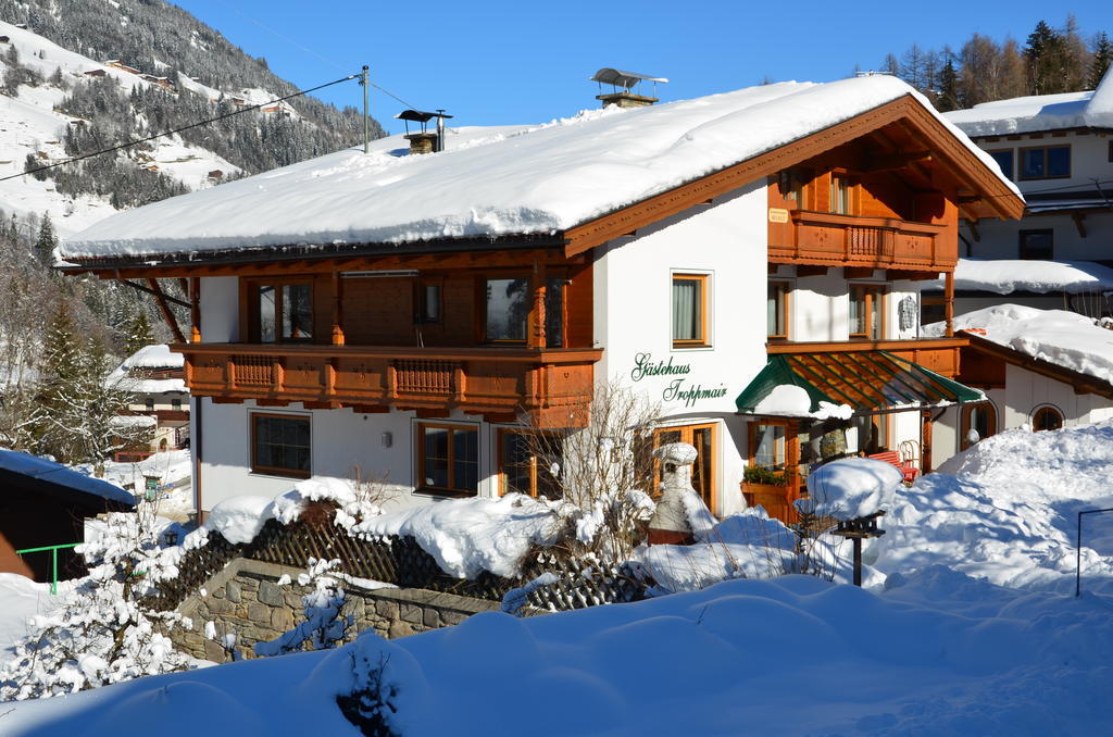 Gaestehaus Troppmair Φίνκενμπεργκ Εξωτερικό φωτογραφία